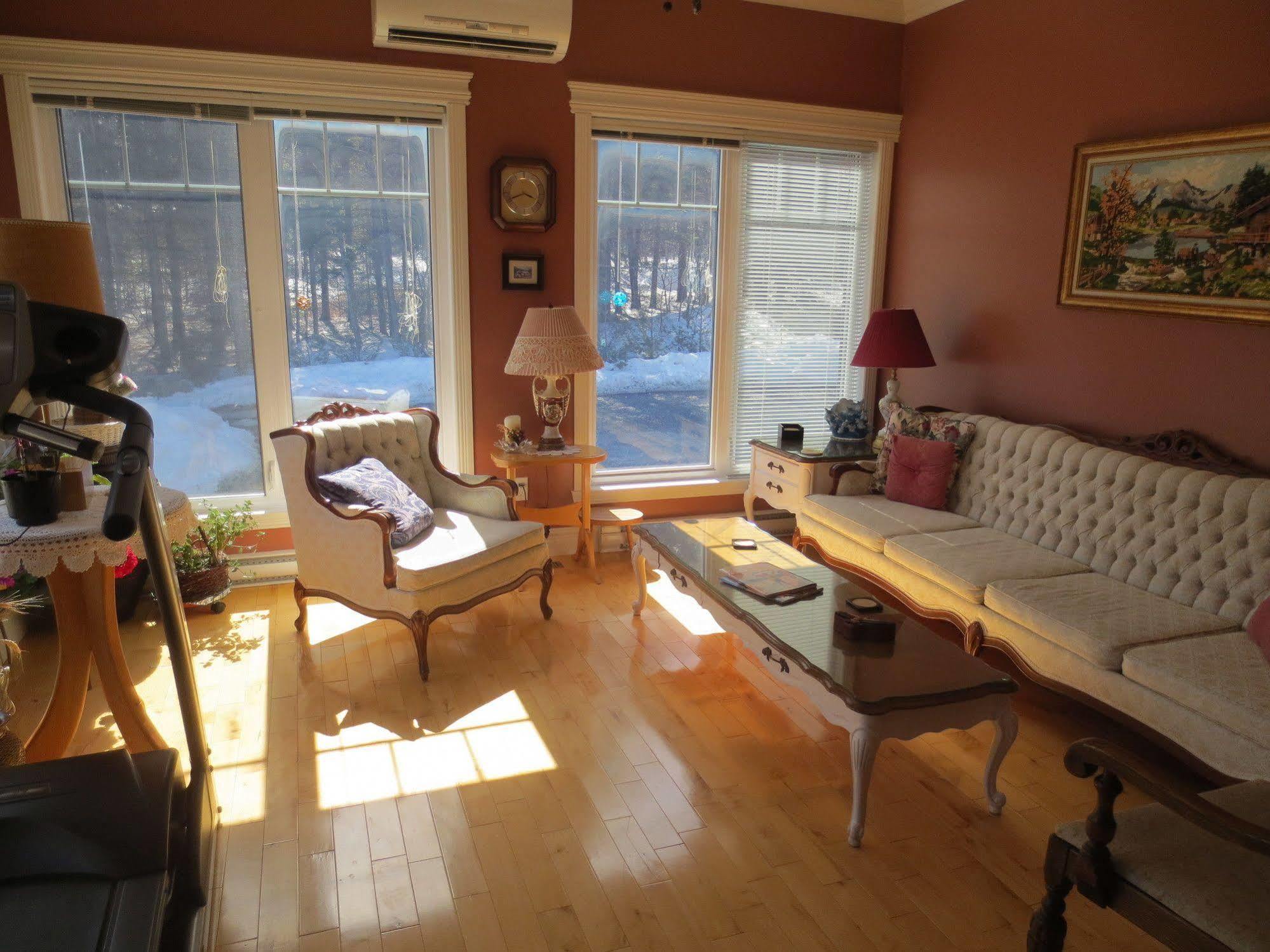 Saint-Basile Au Nidaigle Bed & Breakfast エクステリア 写真